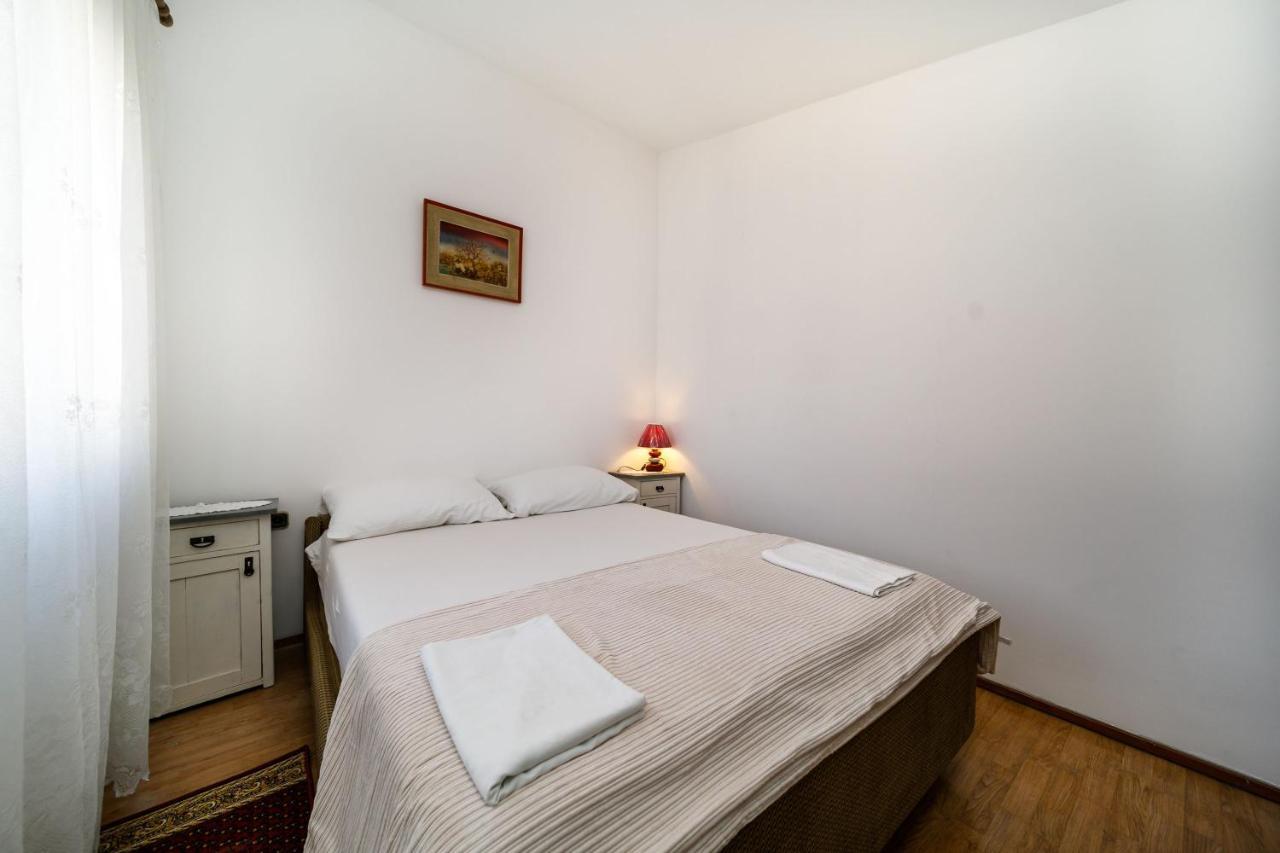Marie I Nikola Apartment Krk Town Exterior photo