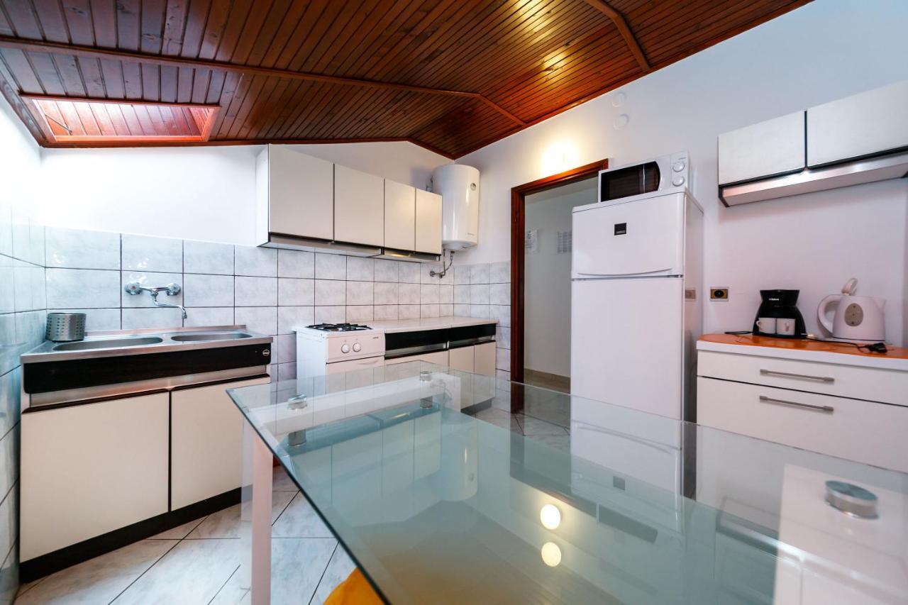 Marie I Nikola Apartment Krk Town Exterior photo