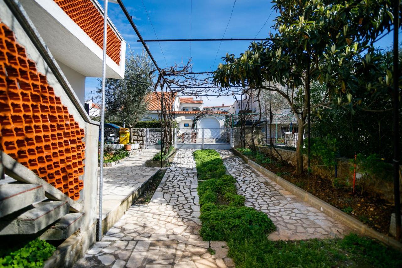 Marie I Nikola Apartment Krk Town Exterior photo