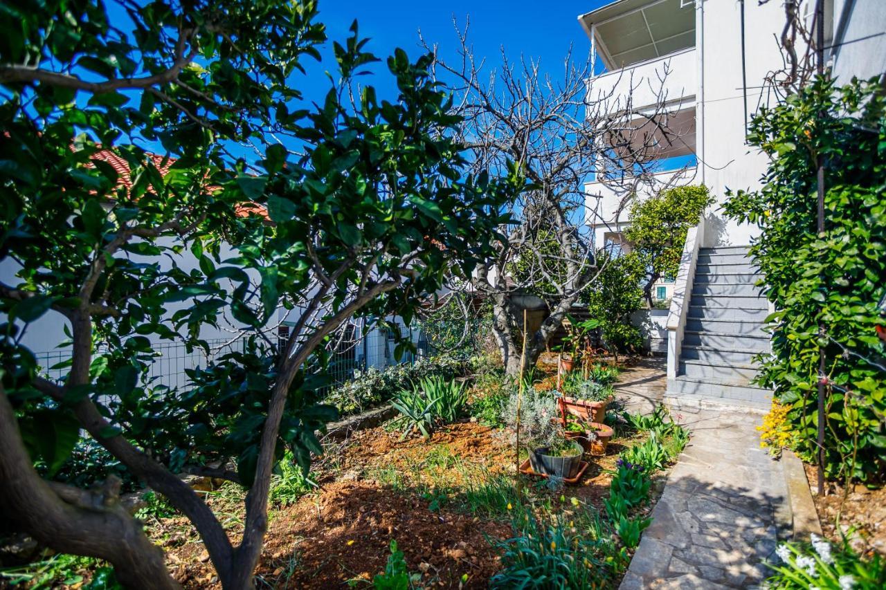 Marie I Nikola Apartment Krk Town Exterior photo